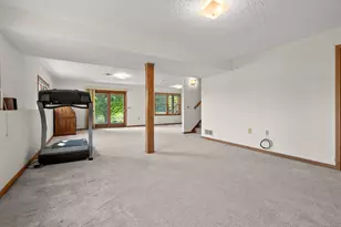 12085 W Indian Lake Dr, Vicksburg, MI 49097 - Photo 27