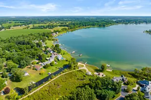 12085 W Indian Lake Dr, Vicksburg, MI 49097 - Photo 59