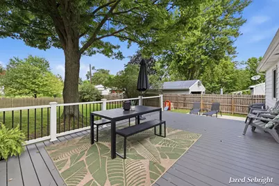 149 Loch Lomond Avenue NE, Grand Rapids, MI 49546 - Photo 23