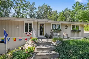 405 Slayton Ave, Grand Haven, MI 49417 - Photo 37