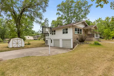 800 Magnolia Street, Big Rapids, MI 49307 - Photo 3