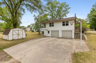 800 Magnolia St, Big Rapids, MI 49307 - Photo 5