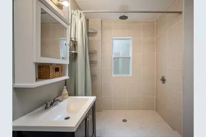 125 E Lawrence Avenue, Royal Oak, MI 48073 - Photo 15
