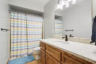 13813 Fox Trl Dr, Holland, MI 49424 - Photo 17