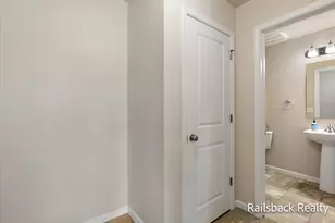 1314 Highland Hill, Lowell, MI 49331 - Photo 23