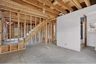 2328 Dean Lake Avenue NE, Grand Rapids, MI 49505 - Photo 25