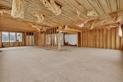 2328 Dean Lake Avenue NE, Grand Rapids, MI 49505 - Photo 15