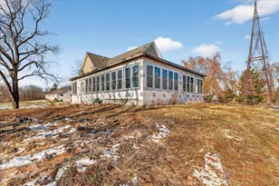 2328 Dean Lake Ave NE, Grand Rapids, MI 49505 - Photo 43