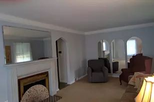26137 Joy Rd, Dearborn Heights, MI 48127 - Photo 11