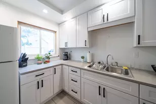 541 Coit Ave NE, Grand Rapids, MI 49503 - Photo 11