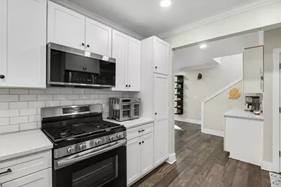907 University Place, Grosse Pointe, MI 48230 - Photo 11