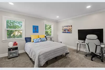 907 University Place, Grosse Pointe, MI 48230 - Photo 19