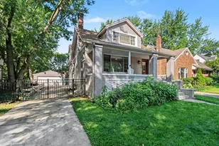 907 University Pl, Grosse Pointe, MI 48230 - Photo 3