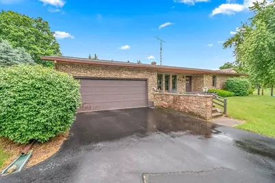 2607 Thompson Street, Osseo, MI 49266 - Photo 9