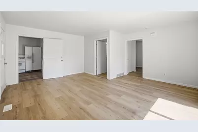 1360 Woodglen Avenue, Ypsilanti, MI 48198 - Photo 5