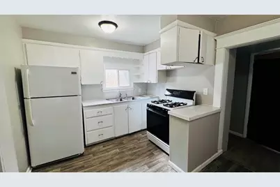 119 Sutton Street SW, Grand Rapids, MI 49507 - Photo 3
