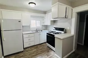 119 Sutton St SW, Grand Rapids, MI 49507 - Photo 3