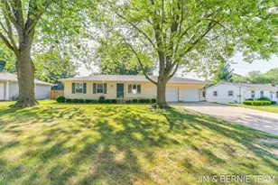 7026 Southwood Dr, Jenison, MI 49428 - Photo 1