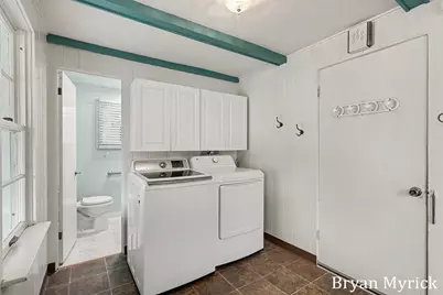 202 E 25th Street, Holland, MI 49423 - Photo 13