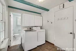 202 E 25th St, Holland, MI 49423 - Photo 13