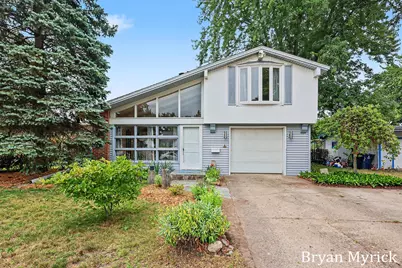 202 E 25th Street, Holland, MI 49423 - Photo 1