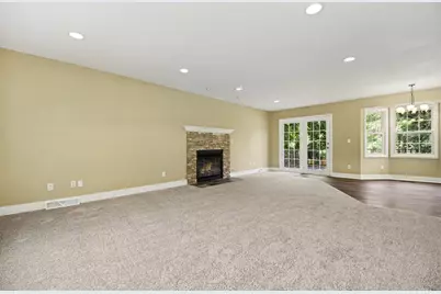 2250 Yorktown Drive SE, Kentwood, MI 49508 - Photo 3