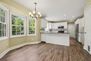 2250 Yorktown Dr SE, Kentwood, MI 49508 - Photo 5