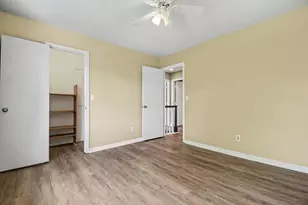 2250 Yorktown Dr SE, Kentwood, MI 49508 - Photo 13