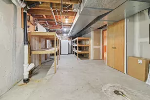 1289 King George Blvd, Ann Arbor, MI 48108 - Photo 35
