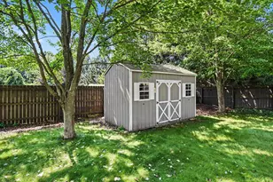 15116 Briarwood St, Grand Haven, MI 49417 - Photo 33