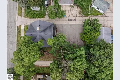 218 Cottage Street, Cadillac, MI 49601 - Photo 47