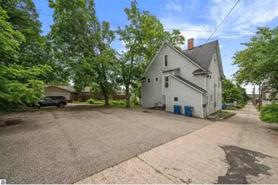 218 Cottage Street, Cadillac, MI 49601 - Photo 39