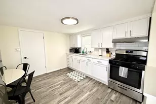 8004 Lakewood Dr, Coloma, MI 49038 - Photo 31