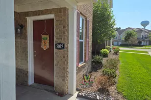 9912 Ridge Run St, Howell, MI 48855 - Photo 3