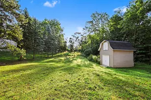 4372 Hunsberger Ave NE, Grand Rapids, MI 49525 - Photo 39