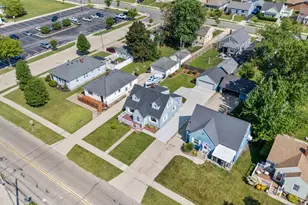 905 Napier Ave, Saint Joseph, MI 49085 - Photo 33