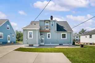 905 Napier Ave, Saint Joseph, MI 49085 - Photo 27