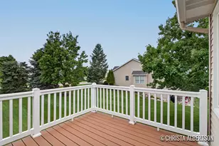 2555 Gracepoint Ct SE, Caledonia, MI 49316 - Photo 15