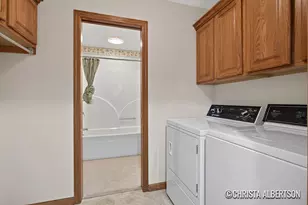 2555 Gracepoint Ct SE, Caledonia, MI 49316 - Photo 23