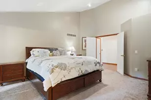 5220 Huron Hills Dr, Commerce Township, MI 48382 - Photo 33