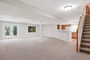 5220 Huron Hills Dr, Commerce Township, MI 48382 - Photo 17