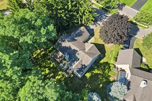5220 Huron Hills Dr, Commerce Township, MI 48382 - Photo 41