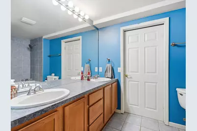 5220 Huron Hills Drive, Commerce Township, MI 48382 - Photo 9