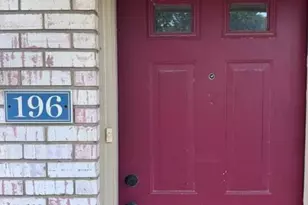 196 Princeton Dr, South Lyon, MI 48178 - Photo 3