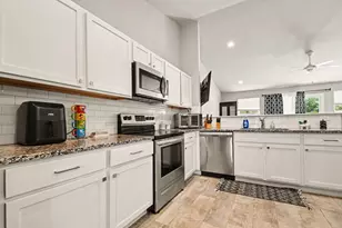 450 Orchard St, Constantine, MI 49042 - Photo 7