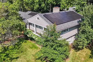 25800 Franklin Park Ct, Franklin, MI 48025 - Photo 3