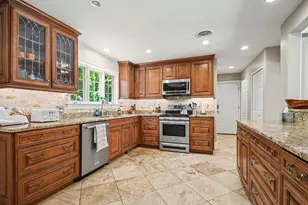 25800 Franklin Park Ct, Franklin, MI 48025 - Photo 13