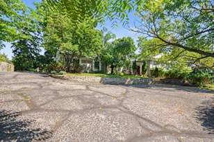 25800 Franklin Park Ct, Franklin, MI 48025 - Photo 47