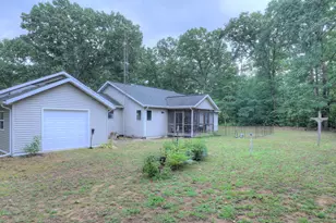 884 Nadeau Dr, Pullman, MI 49450 - Photo 5