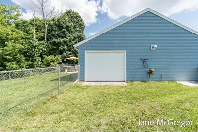 13820 E Harmony Court NE, Sparta, MI 49345 - Photo 3